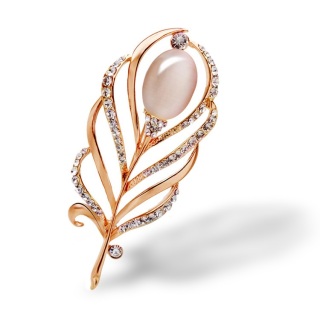 Dámské šperky s brožovou broží s perlou