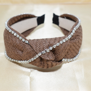 Моден аксесоар за коса със смесен цвят от слама, ръчно изработена персонализирана широка лента за глава с кристален възел