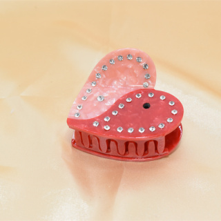 High Quality 2024 Luxury Valentine's Day Themed Hair Accessories Bling Rhinestone Beaded Lip Heart Shape Acetate Hair Claw Clips