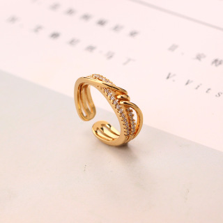 النمط الكلاسيكي 18K الذهب مطلي مجوهرات مكعب زركونيا الأحجار الكريمة خواتم الزفاف النساء