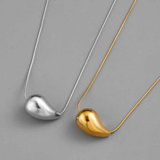 Hochwertiger wasserdichter Schmuck, 18 Karat vergoldete Edelstahl-Halskette, große Wassertropfen-Hohl-Anhänger-Halskette für Frauen