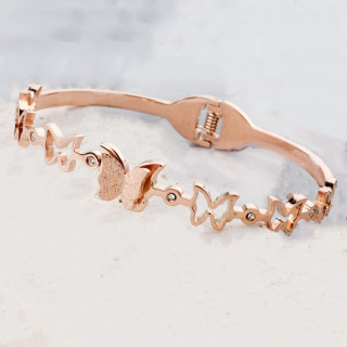 Модный корейский стиль браслет из титановой стали с бабочкой, открывающийся весной, не выцветает, ювелирные изделия оптом