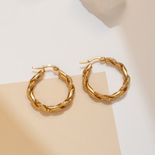 Neues Design, 14 Karat vergoldet, modischer Creolen-Ohrring aus Edelstahl für Damen