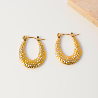 U-förmige vergoldete Ohrringe aus Edelstahl im französischen Design mit Hammerschlagmuster, modisch und personalisierbar für Damen