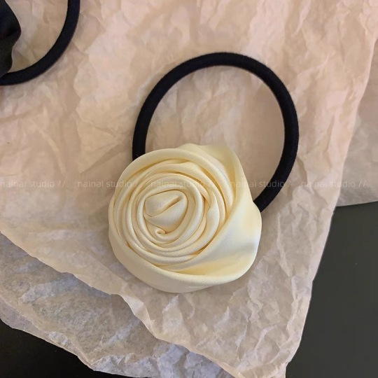 اکسسوری های تزئینی زنانه بند لاستیکی گلدار کشسان پارچه گل رز کراوات مو