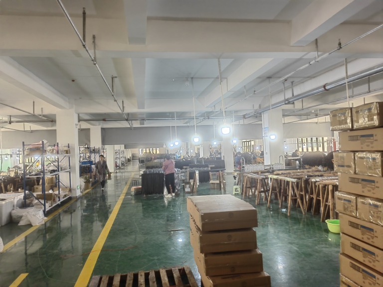 YIWU PEIZE IMPORT AND EXPORT CO LTD