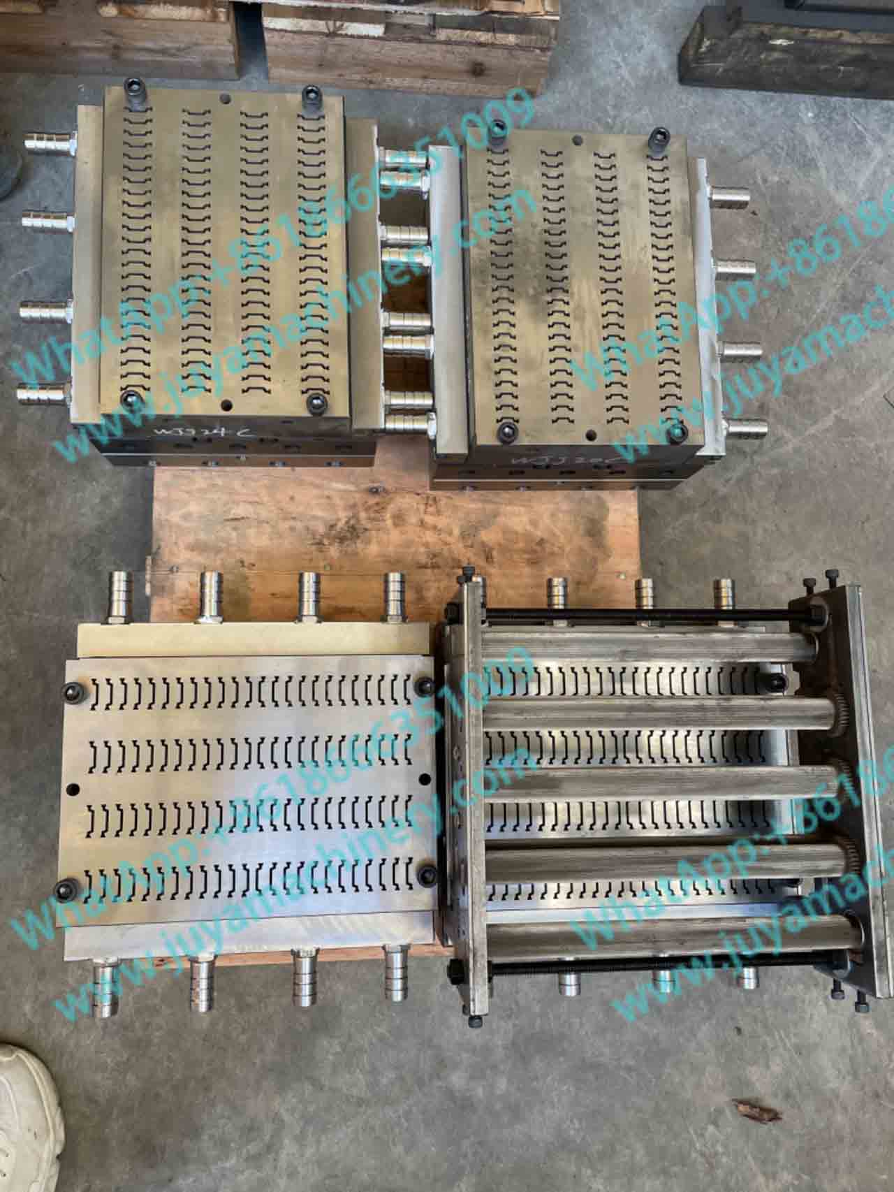 Acheter MOULES D'EXTRUSION DE BANDES DE POLYAMIDE,MOULES D'EXTRUSION DE BANDES DE POLYAMIDE Prix,MOULES D'EXTRUSION DE BANDES DE POLYAMIDE Marques,MOULES D'EXTRUSION DE BANDES DE POLYAMIDE Fabricant,MOULES D'EXTRUSION DE BANDES DE POLYAMIDE Quotes,MOULES D'EXTRUSION DE BANDES DE POLYAMIDE Société,