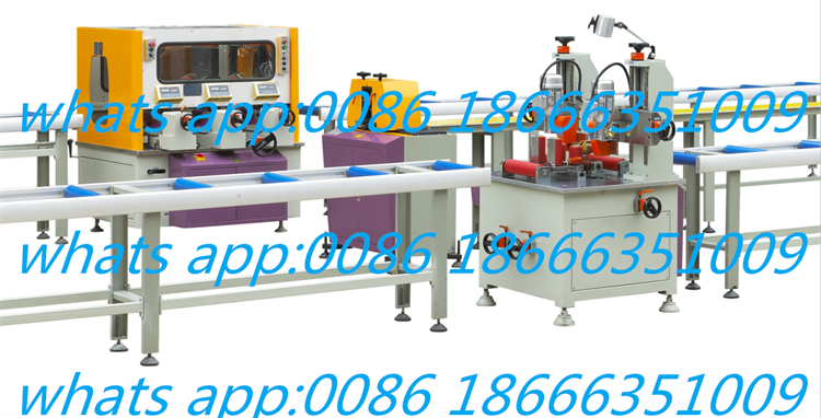 STRIP FEEDING MACHINE