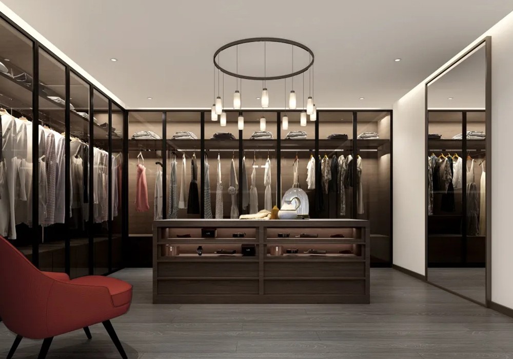 walk-in closet