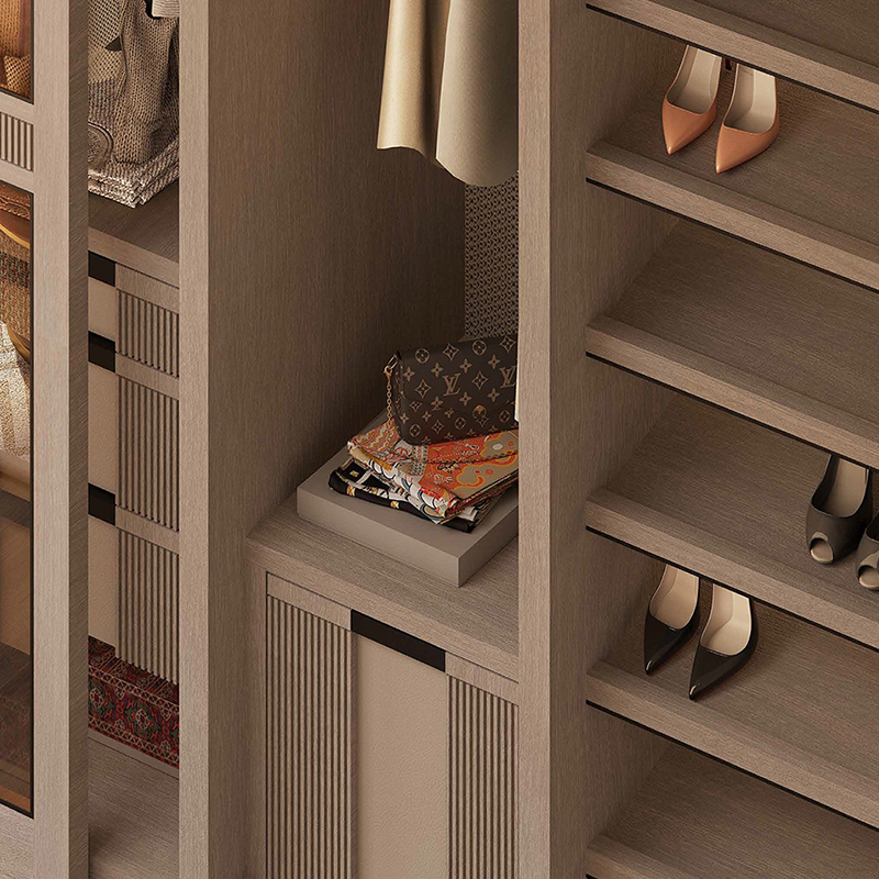 Quel était le but initial du placard penderie ?