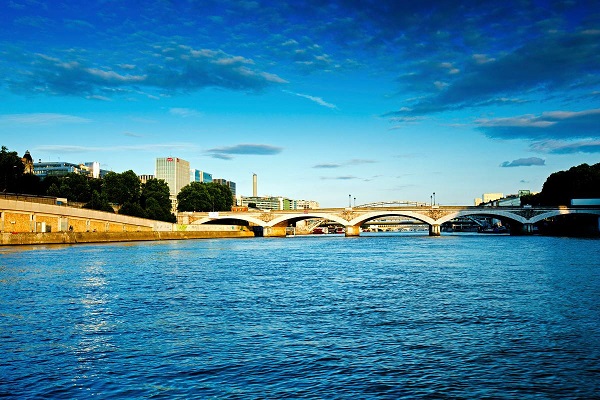 Can you swim in the Seine of frence or not? Can you swim in the Seine of frence or not?