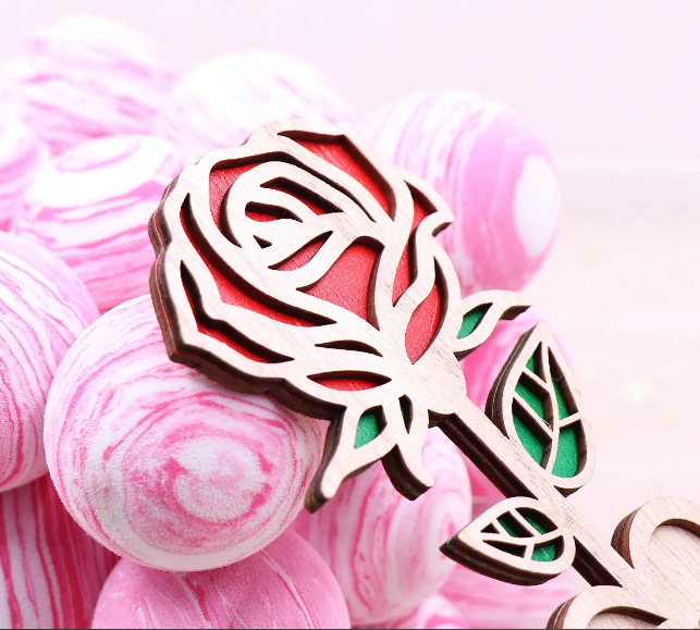 Similarities and differences between Western Valentine's Day and Chinese Valentine's Day