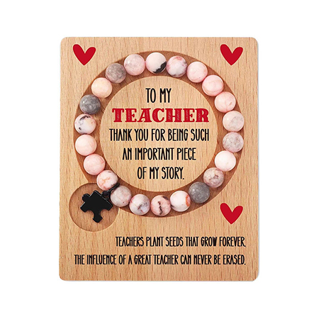 Elegantní vitrína: Ručně vyráběné šperky, náramky a talíře od Gumowood Crafts