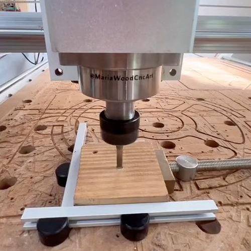 Ítarlegar CNC útskurðaraðferðir gjörbylta nútíma trésmíðaframleiðslu