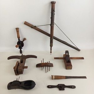 Vývoj historických nástrojů pro zpracování dřeva: Od starověkého řemesla k modernímu mistrovství