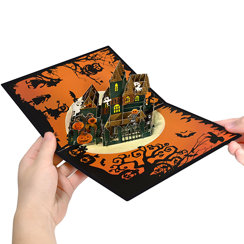 Handgerð 3D sprettigluggakort með draugahúsum og kastala: Ógnvekjandi boðskort og gjafir fyrir hrekkjavökuna