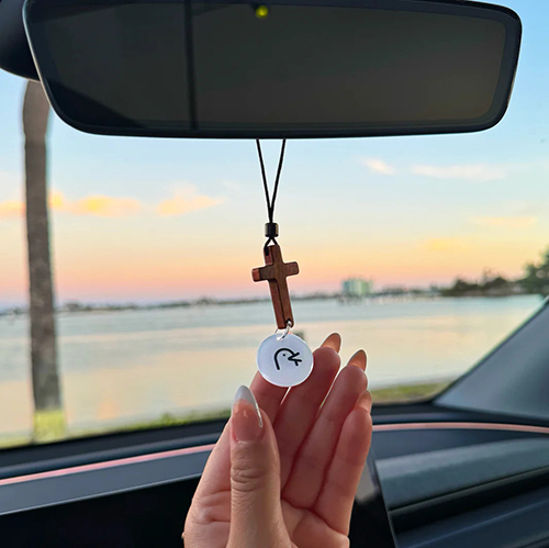 Premium Rearview Hanging Cross Ornament: Faithful Car Decor by Gumowoodcrafts