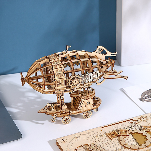 3D Wooden Airship Puzzle - DIY Desktop Decor & Kids’ Gift