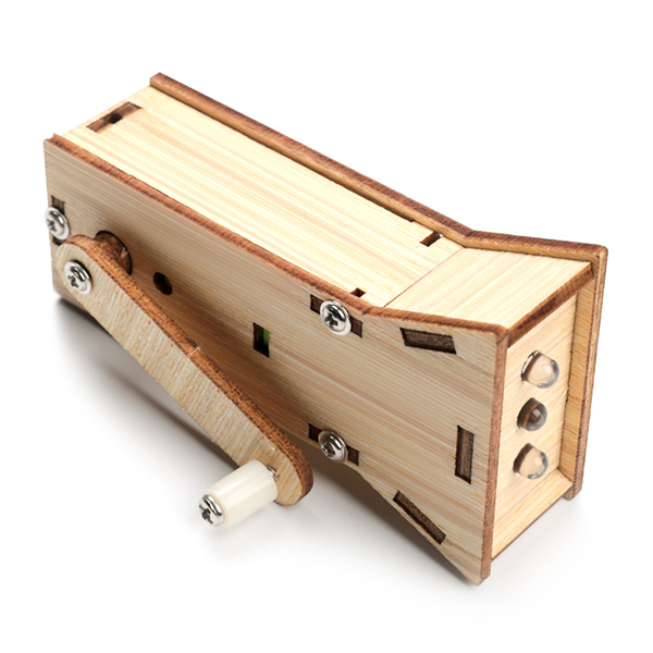 Hand Crank Flashlight: A Leading STEM Educational Toy for B2B Wholesale