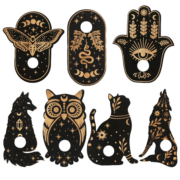 Creative Wooden Meditation Animal Carving Display Rack for Crystal Ornaments | Gumowoodcrafts B2B Supplier