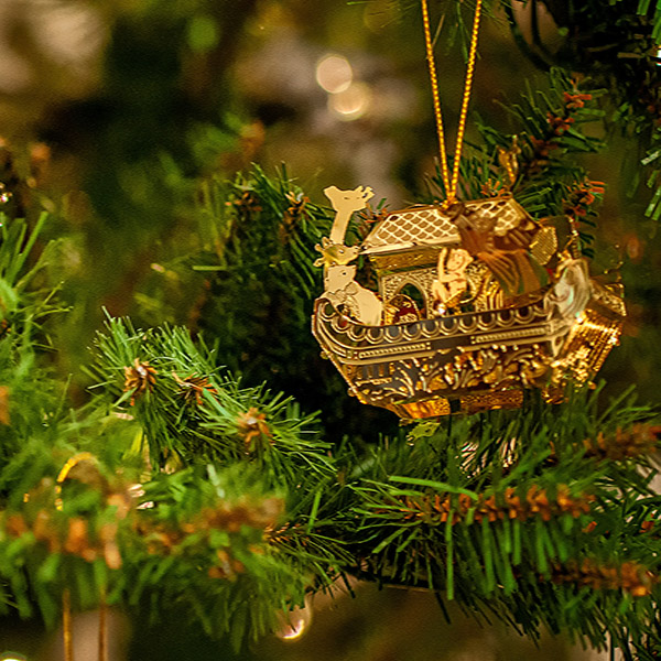 Creative Custom Wood Ornaments for Christmas Creative Custom Wood Ornaments for Christmas