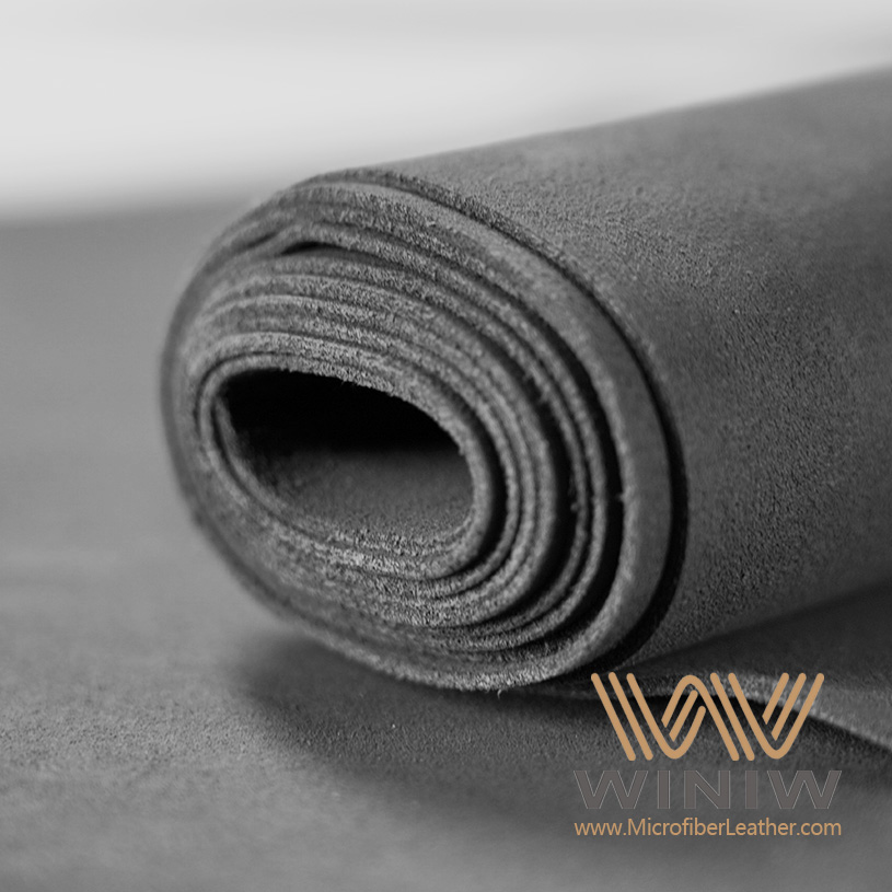 Couro sintético com toque natural para forro de teto em camurça.