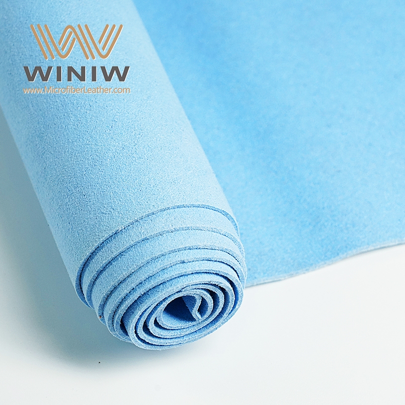 М'яка штучна шкіра з мікрозамші для оббивки дивана у вітальні