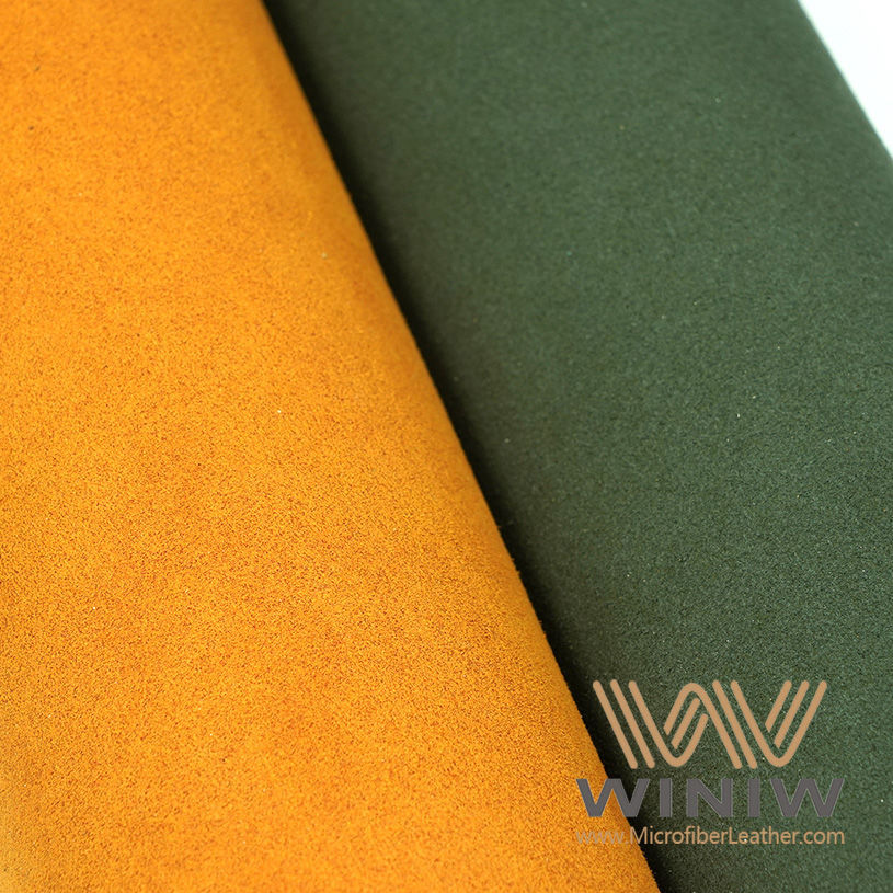 Des fauteuils-lits en microfibre suédée que vos invités adoreront