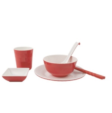 Juego de vajilla de melamina para una cena elegante