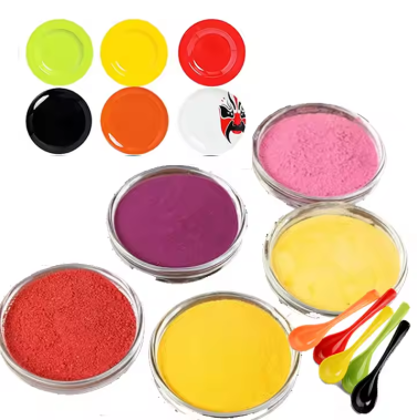 Compuesto de urea para moldeo de vajillas de melamina