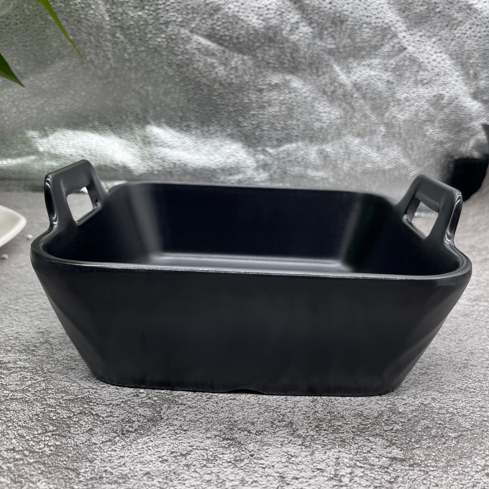 black melamine plate black melamine plate