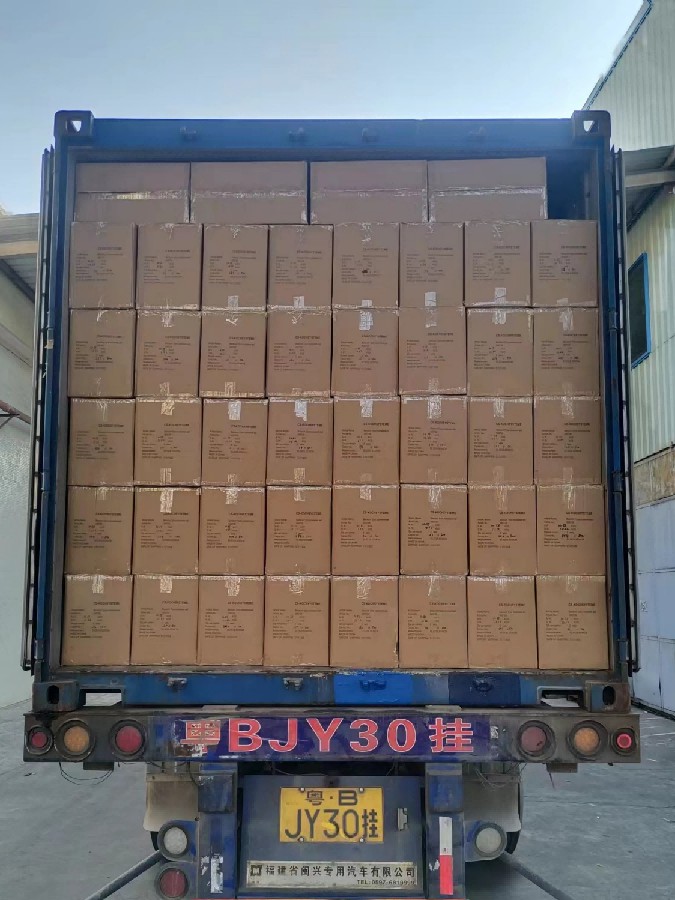 车载包装好的餐具_jpg.jpg