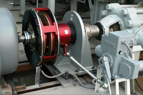 Mullistava teollinen tehokkuus huippuluokan magneettikäyttötekniikalla