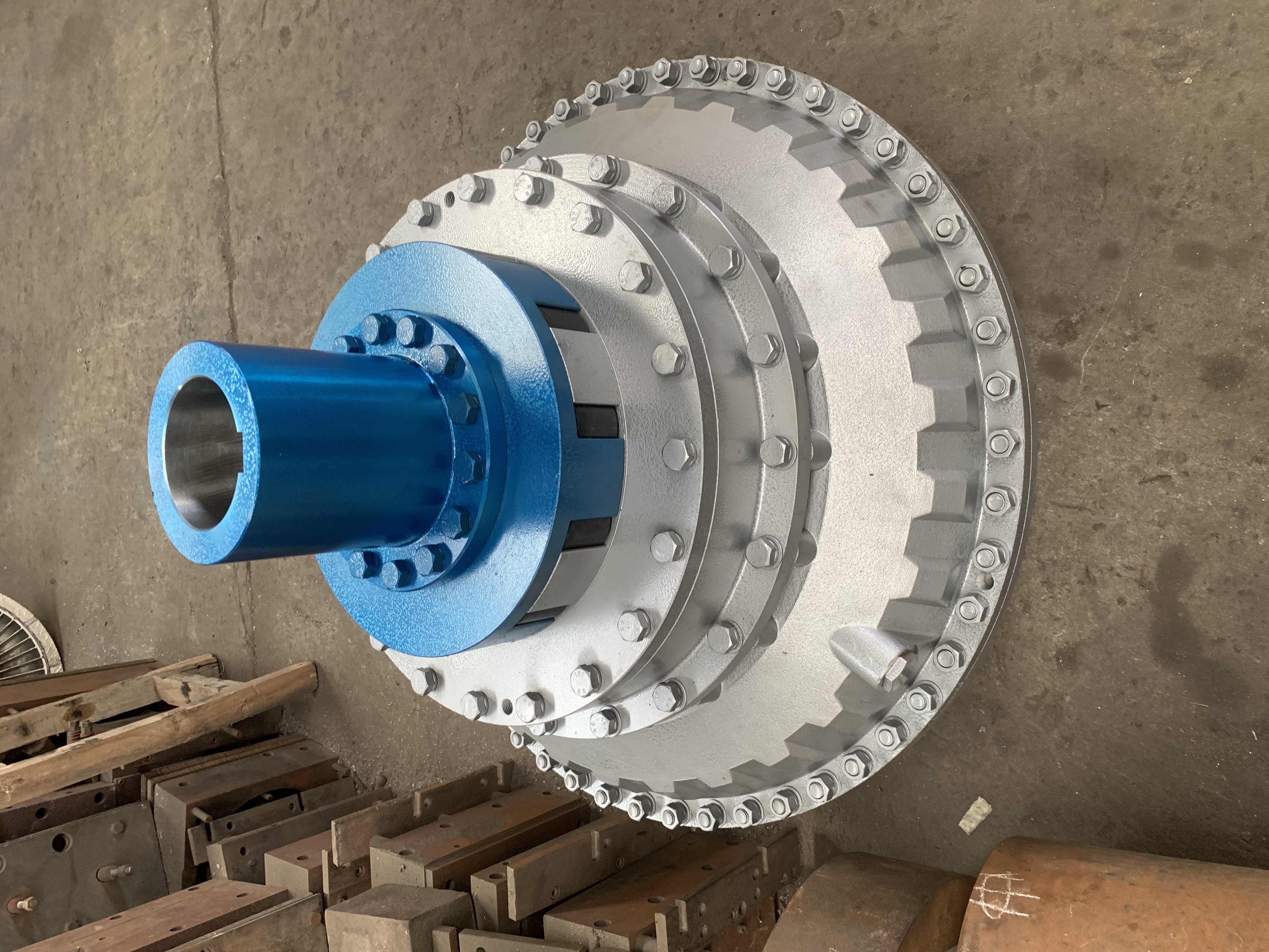 Hydrodynamic Couplings