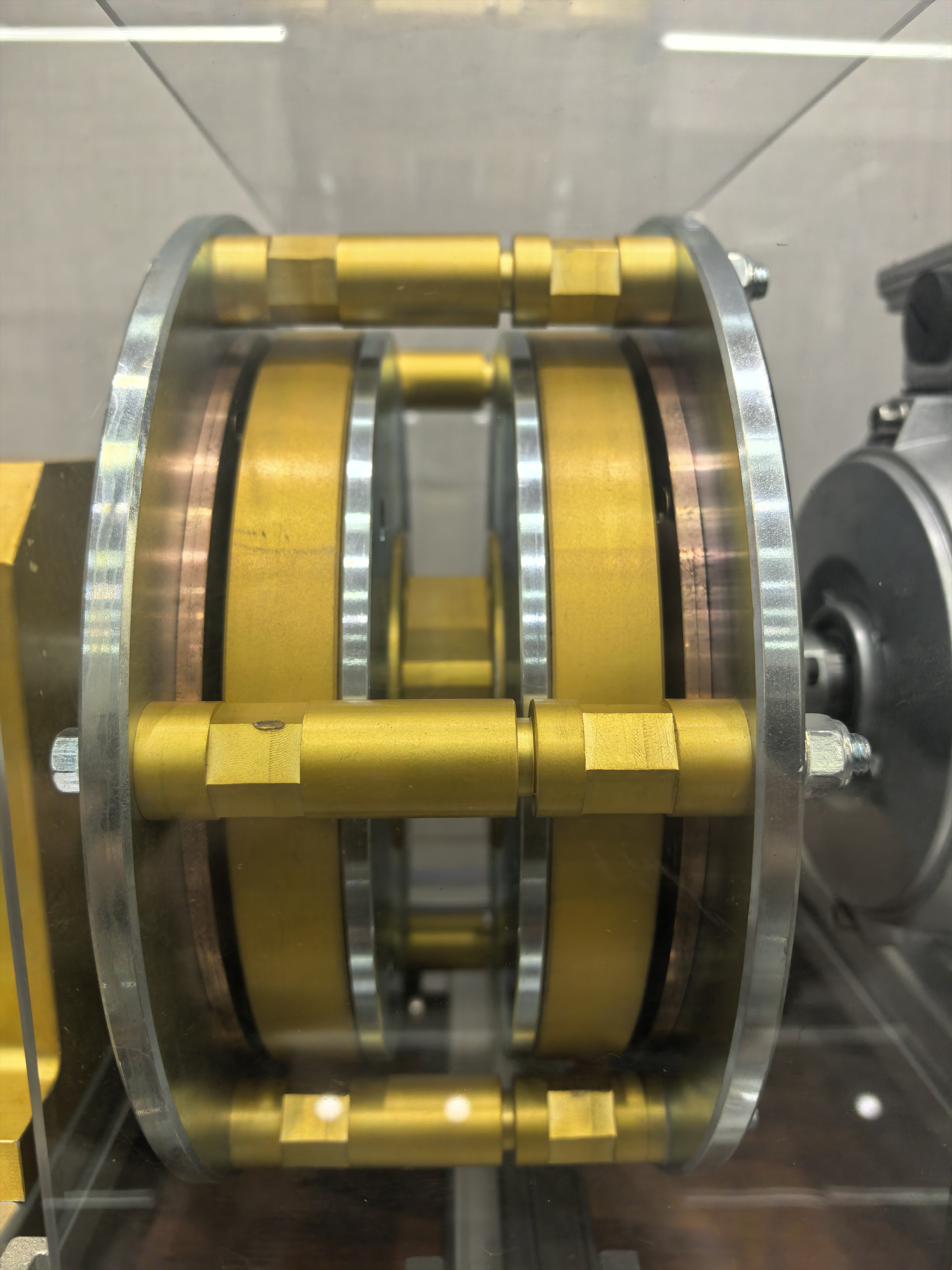 Permanent Magnetic Coupling