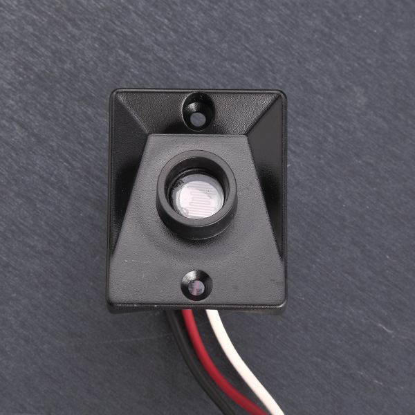 مفتاح الخلية الضوئية سي إي