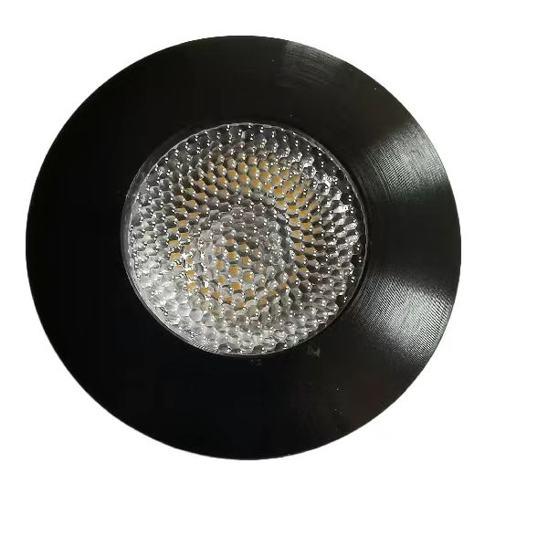 إضاءة تحت الخزانة مزودة بمستشعر حركة