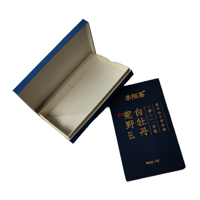 Fully automatic cigarette holder