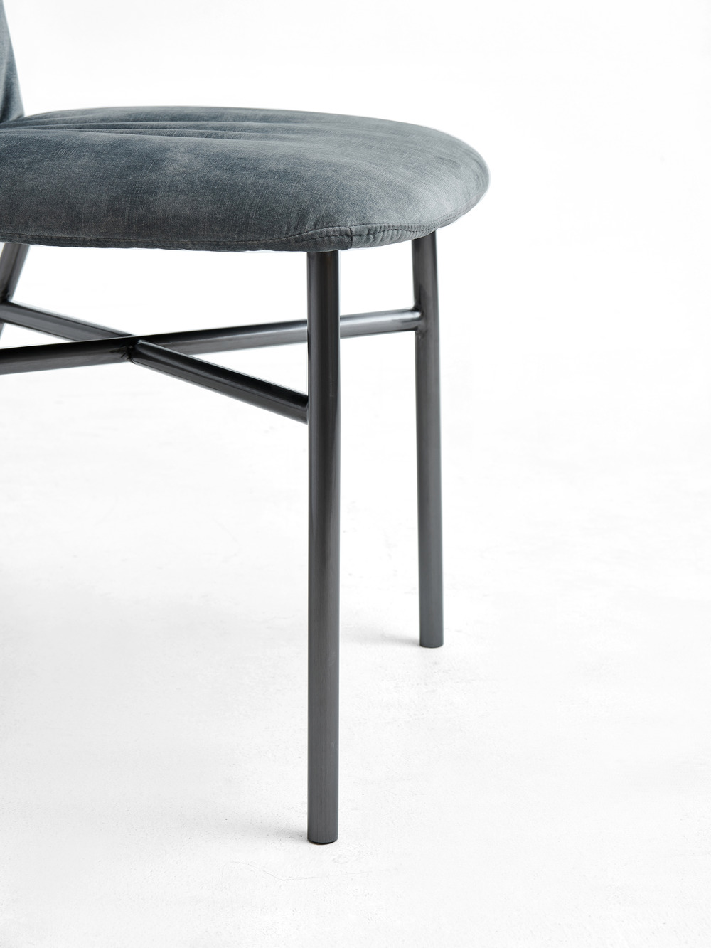 Velvet dining chair grey