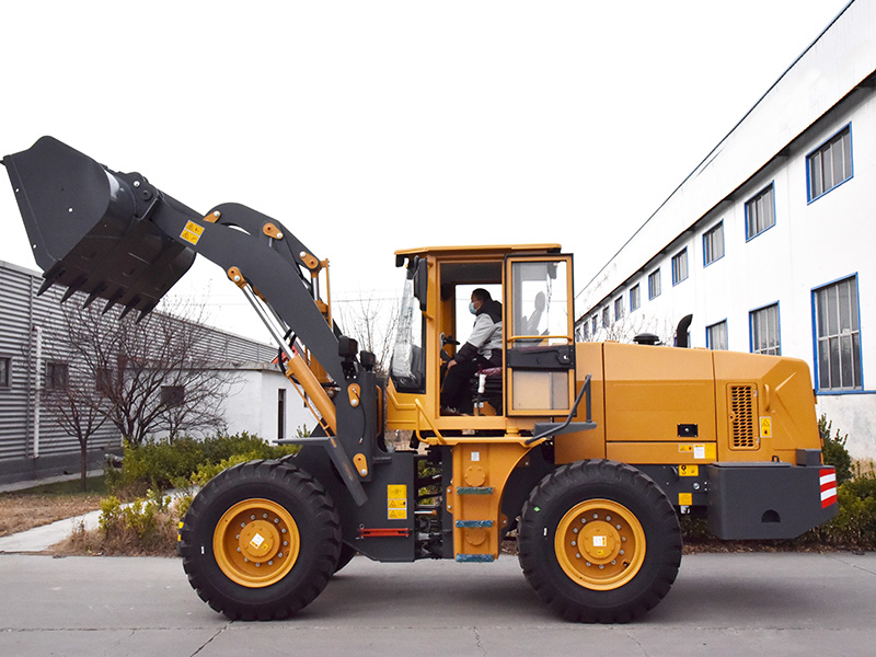Incarcator pe pneuri HT833