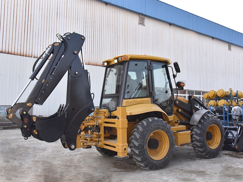 Buldoexcavator frontal compact HT388H