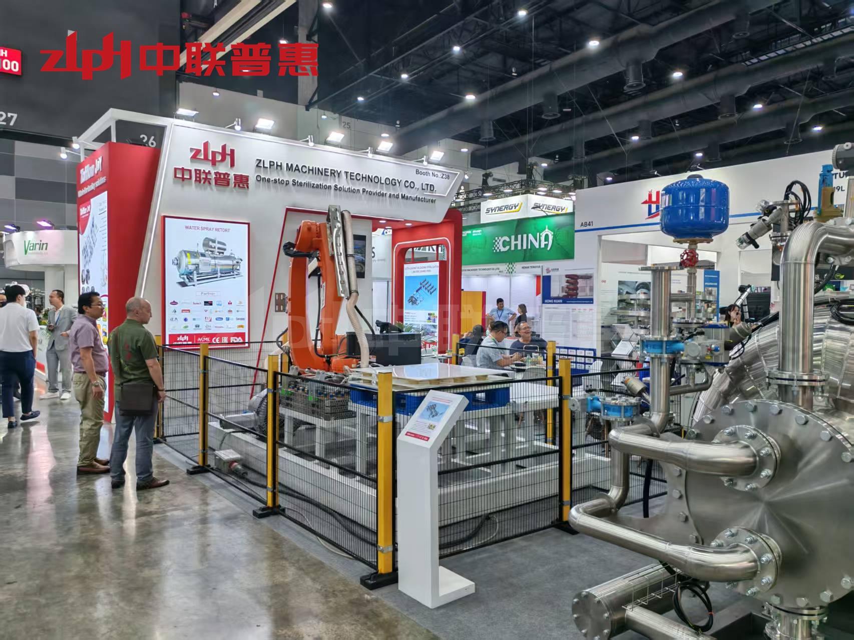 ZLPH strălucește la expoziția thailandeză