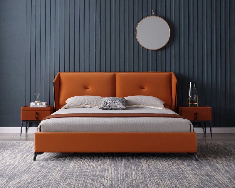 Letto matrimoniale in pelle di lusso con testiera