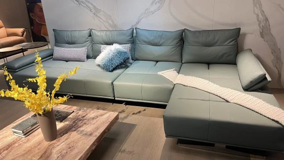 Different Materials of Furniture