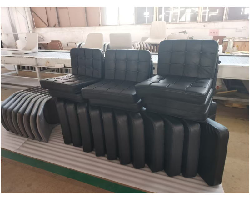 Compact & Portable Folding Chair – Lightweight, Comfortable, Perfect for Travel & Outdoor Relaxation