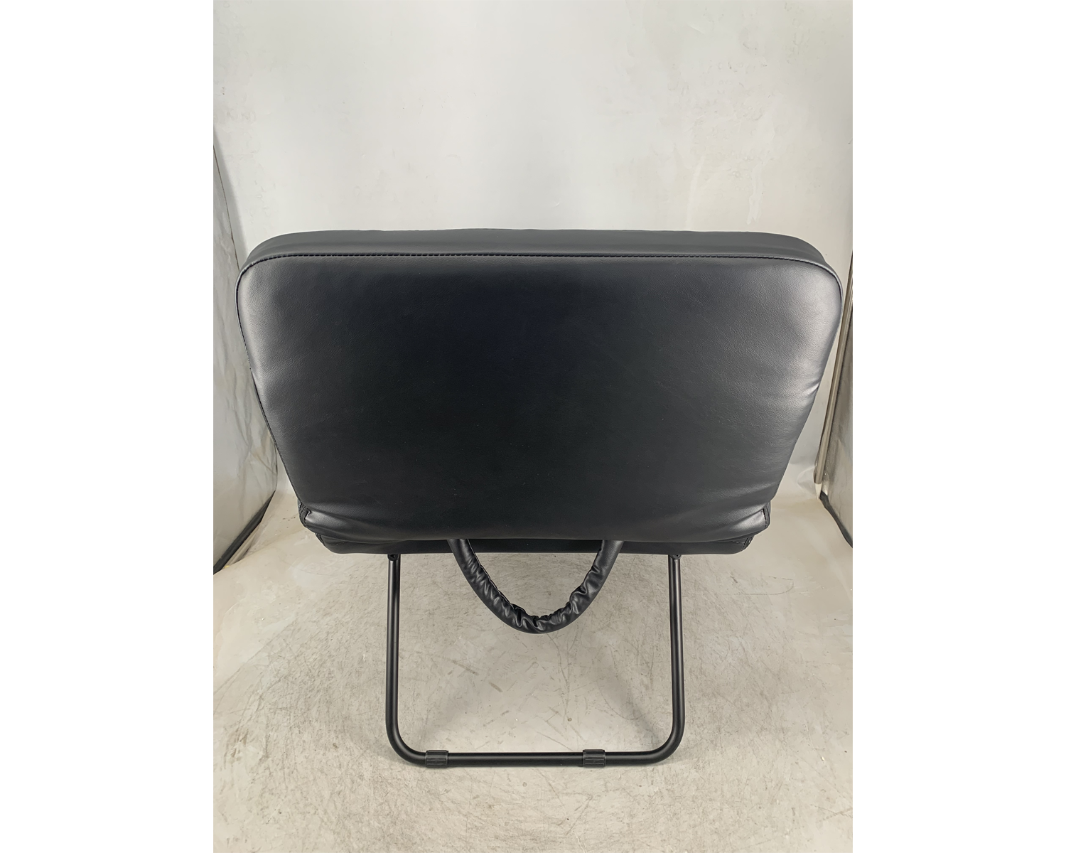 lounge chair