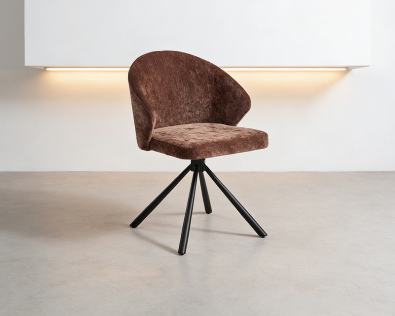 Chaise de salle à manger moderne au design nordique avec pieds en métal