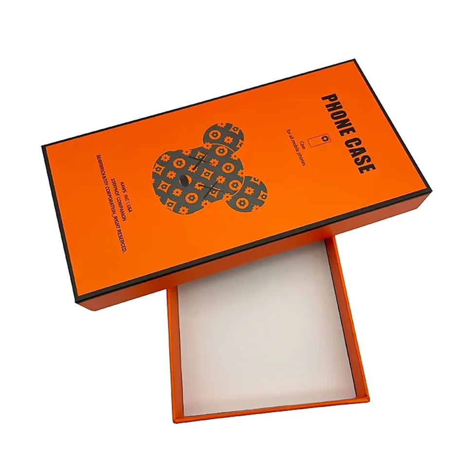 Paper gift boxes