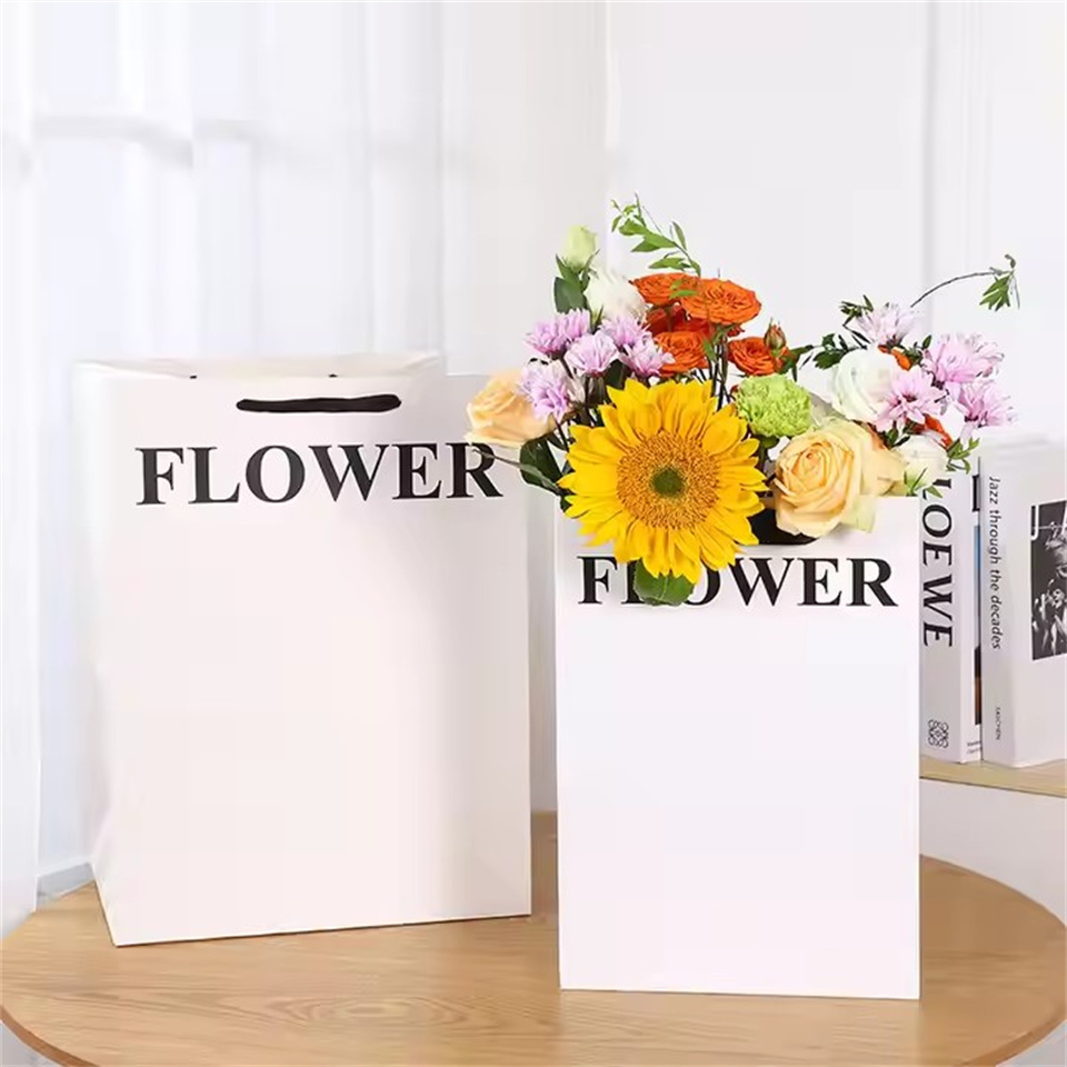 Paper flower packaging bag