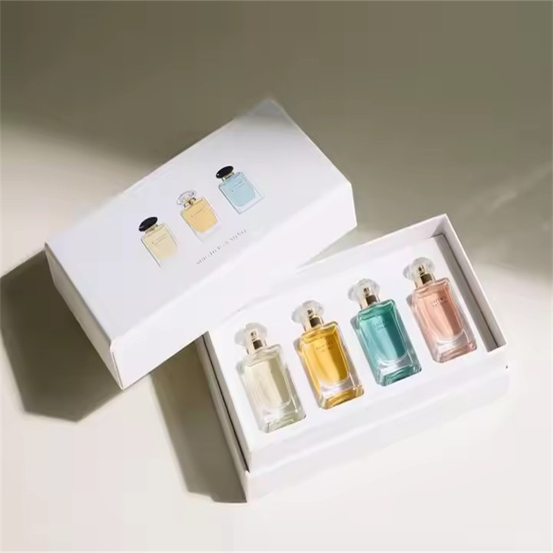 Perfume packaging box